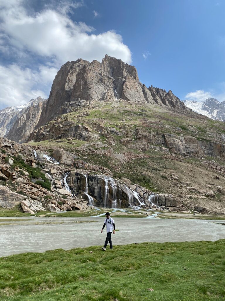 Juljul waterfall, Mintika pass, Misgar Hunza